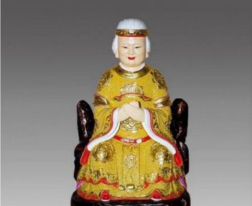 ​黎山老母和无生老母是同一个神仙吗(无当圣母是黎山老母吗)