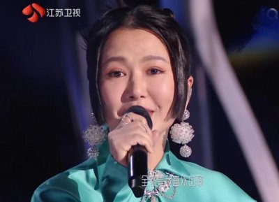 ​53岁孙楠个人资料简介,近照曝光，满脸沟壑脖子上都是疙瘩，太显老被指像老奶奶