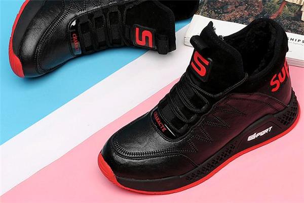 内增高鞋什么牌子好 这几个都很不错 内增高鞋什么牌子好 这几个都很不错