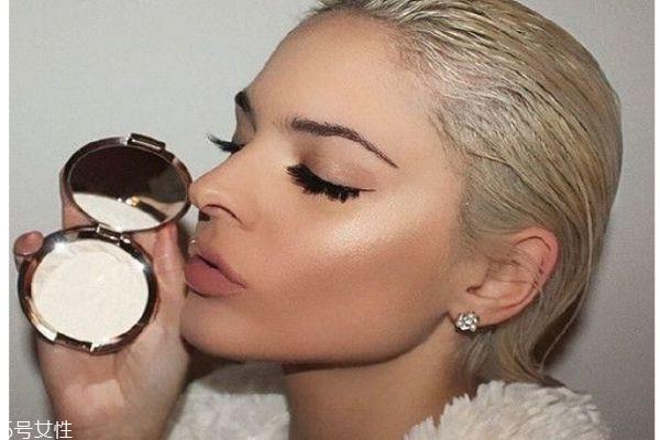 becca是哪个国家的牌子 becca属于什么档次 becca是哪个国家的牌子 becca属于什么档次