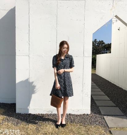 雪纺连衣裙配什么鞋子?雪纺连衣裙搭配鞋子图片 雪纺连衣裙配什么鞋子?雪纺连衣裙搭配鞋子图片