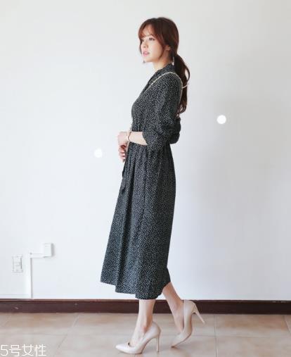 雪纺连衣裙配什么鞋子?雪纺连衣裙搭配鞋子图片 雪纺连衣裙配什么鞋子?雪纺连衣裙搭配鞋子图片