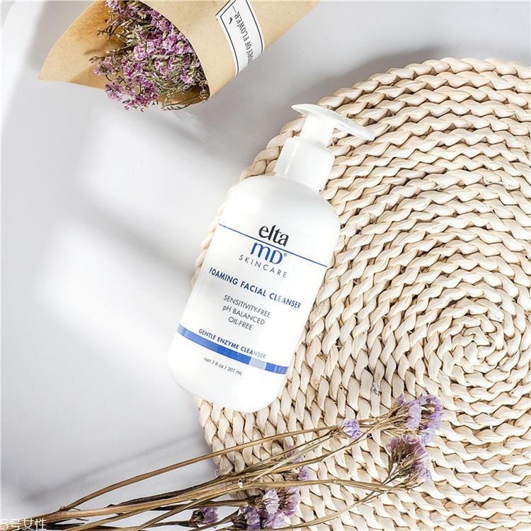 泡沫洁面乳哪个牌子好 热门泡沫洁面乳盘点 泡沫洁面乳哪个牌子好 热门泡沫洁面乳盘点