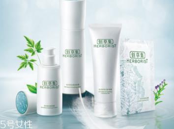 佰草集适合什么年龄段的人用使用 看不同系列功效