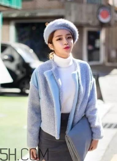 贝雷帽怎么戴不容易掉?三种方法技巧 贝雷帽怎么戴不容易掉?三种方法技巧