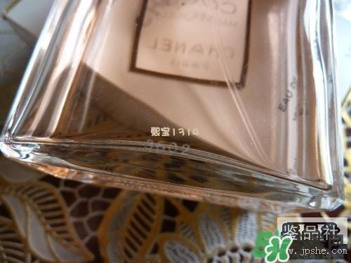 香奈儿可可小姐香水真假鉴别对比图 香奈儿可可小姐香水真假鉴别对比图