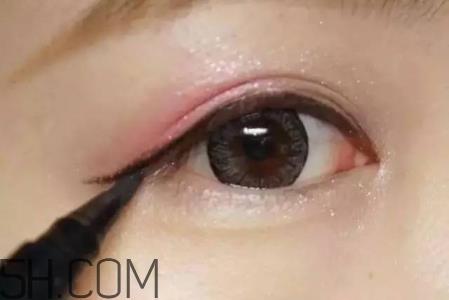 新手初步学画淡妆 六个化妆小技巧 新手初步学画淡妆 六个化妆小技巧