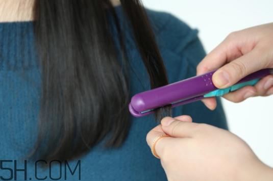 水波纹卷发棒操作方法视频教程 水波纹卷发棒操作方法视频教程