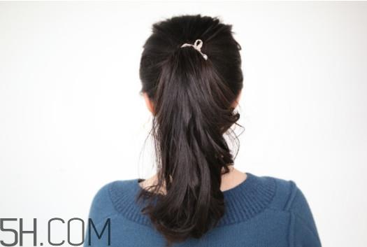 水波纹卷发棒操作方法视频教程 水波纹卷发棒操作方法视频教程