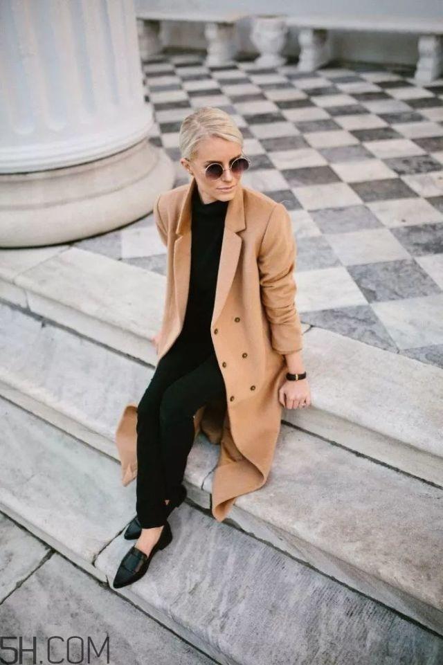 驼色长款大衣怎么搭配 7款最实惠搭配