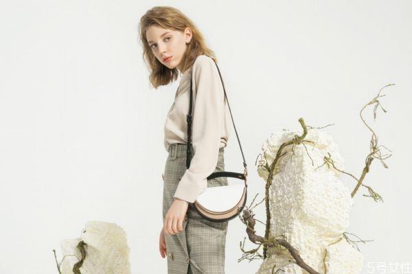 小ck最热门的包是哪款 小ck包必买款 小ck最热门的包是哪款 小ck包必买款