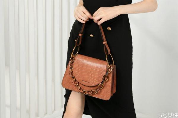 小ck最热门的包是哪款 小ck包必买款 小ck最热门的包是哪款 小ck包必买款