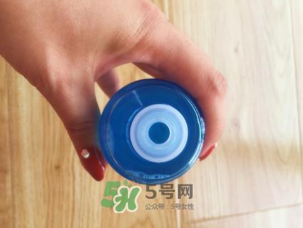 兰蔻清滢嫩肤水怎么样?兰蔻清滢嫩肤水好用吗? 兰蔻清滢嫩肤水怎么样?兰蔻清滢嫩肤水好用吗?