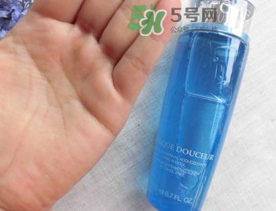 兰蔻清滢嫩肤水怎么样?兰蔻清滢嫩肤水好用吗? 兰蔻清滢嫩肤水怎么样?兰蔻清滢嫩肤水好用吗?