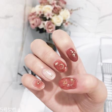 风靡日本的冬季美甲合集 blingbling小仙女
