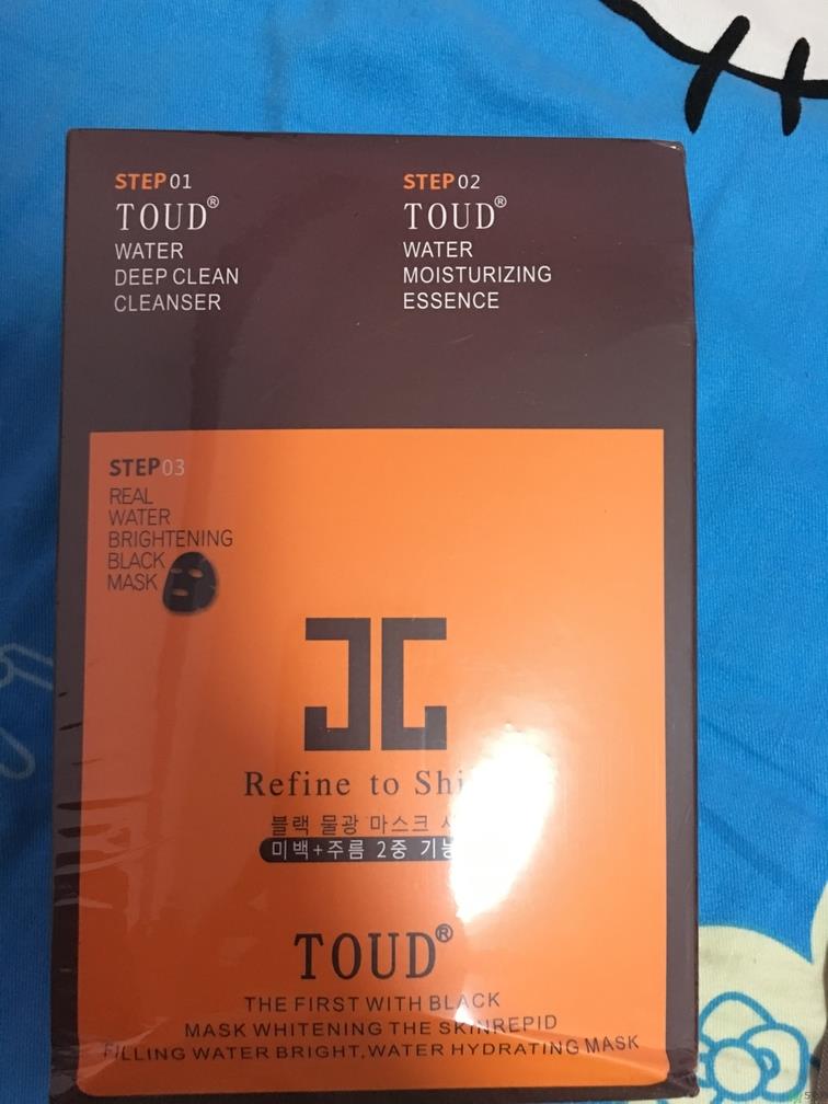 春雨和水光面膜哪个好？春雨面膜和水光面膜哪个好？