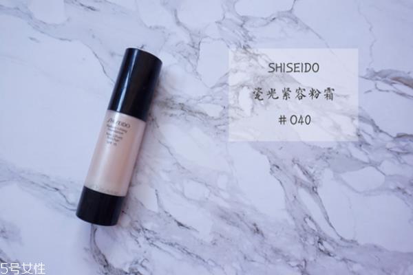 怎么打粉底才显的自然 靠底妆你就能成为女一号 怎么打粉底才显的自然 靠底妆你就能成为女一号