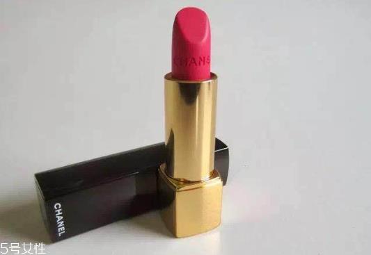 香奈儿口红哪个颜色好看 香奈儿口红最经典色号 香奈儿口红哪个颜色好看 香奈儿口红最经典色号