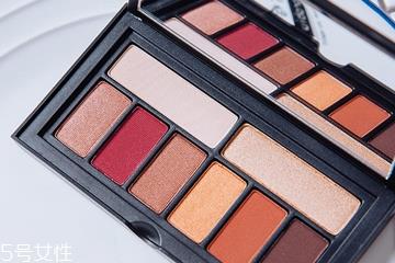 枫叶红眼影哪个牌子好 8款热门枫叶红眼影盘点 枫叶红眼影哪个牌子好 8款热门枫叶红眼影盘点