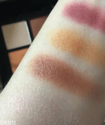 枫叶红眼影哪个牌子好 8款热门枫叶红眼影盘点 枫叶红眼影哪个牌子好 8款热门枫叶红眼影盘点