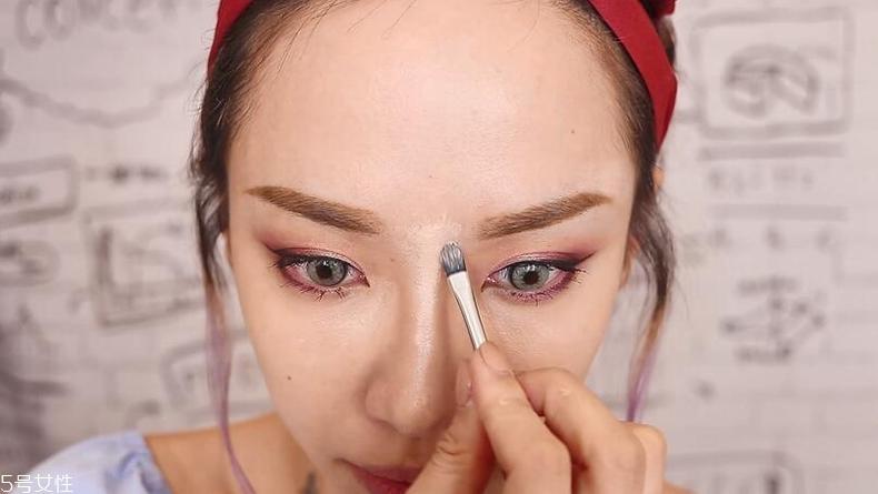 眼线怎么画自然又简单 适合新手的保姆级眼线教程 眼线怎么画自然又简单 适合新手的保姆级眼线教程