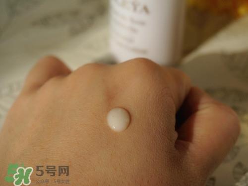 希思黎抗皱修活精华水怎么样 希思黎抗皱精华水好用吗 希思黎抗皱修活精华水怎么样 希思黎抗皱精华水好用吗