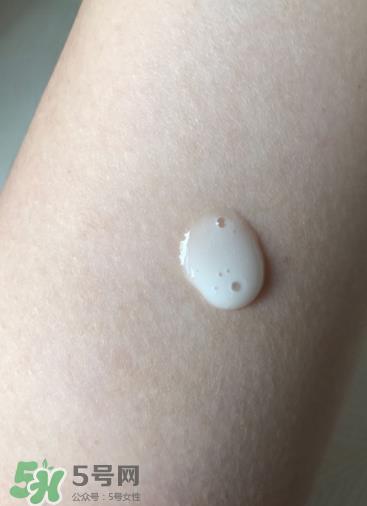 希思黎抗皱修活精华水怎么样 希思黎抗皱精华水好用吗 希思黎抗皱修活精华水怎么样 希思黎抗皱精华水好用吗