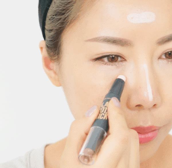 爱丽小屋双头修容棒色号 爱丽小屋双头修容棒试色图 爱丽小屋双头修容棒色号 爱丽小屋双头修容棒试色图