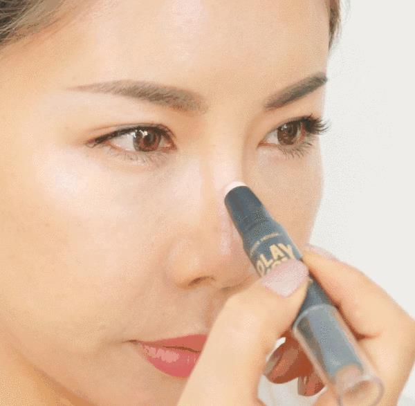 爱丽小屋双头修容棒色号 爱丽小屋双头修容棒试色图 爱丽小屋双头修容棒色号 爱丽小屋双头修容棒试色图