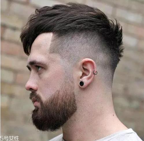 男生剪什么发型好看 男生懒人发型推荐 男生剪什么发型好看 男生懒人发型推荐