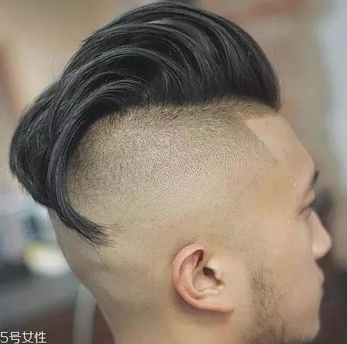 男生剪什么发型好看 男生懒人发型推荐 男生剪什么发型好看 男生懒人发型推荐