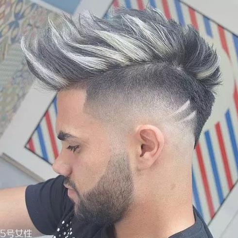 男生剪什么发型好看 男生懒人发型推荐 男生剪什么发型好看 男生懒人发型推荐