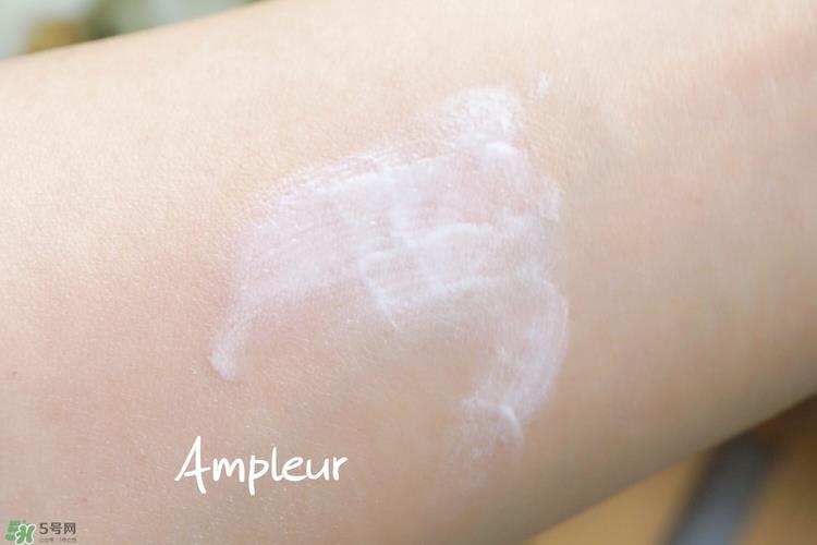 夏季干皮面部防晒推荐 干皮脸部防晒哪款好 夏季干皮面部防晒推荐 干皮脸部防晒哪款好