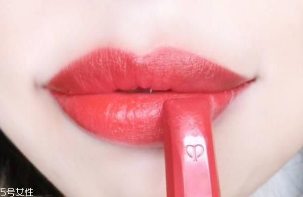 第一次买口红买什么牌子 给你最靓丽的装扮 第一次买口红买什么牌子 给你最靓丽的装扮