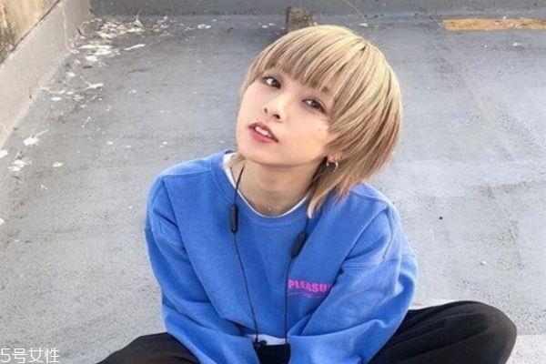 锁骨发怎么剪好看 今年流行的锁骨发