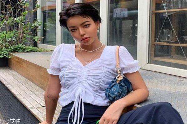 锁骨发怎么剪好看 今年流行的锁骨发