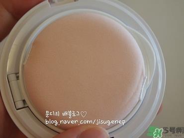 vant气垫cc黑色和白色哪款好？vant36.5气垫cc黑色和白色区别