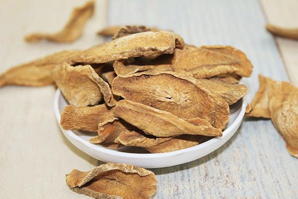 牛蒡茶适合什么季节喝 牛蒡茶会不会上火 牛蒡茶适合什么季节喝 牛蒡茶会不会上火