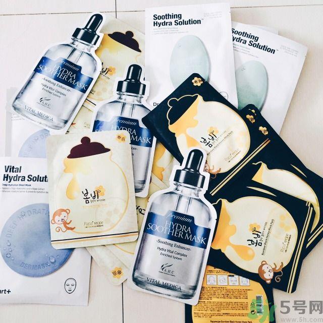 春雨黑蜂蜜面膜真假辨别 春雨黑蜂蜜面膜掉色与精化液颜色 春雨黑蜂蜜面膜真假辨别 春雨黑蜂蜜面膜掉色与精化液颜色