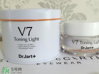 蒂佳婷素颜霜孕妇可以用吗?v7素颜霜孕妇可以用吗 蒂佳婷素颜霜孕妇可以用吗?v7素颜霜孕妇可以用吗