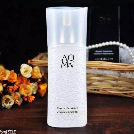 日本保湿又补水的乳液有哪些 款款都值得回购 日本保湿又补水的乳液有哪些 款款都值得回购