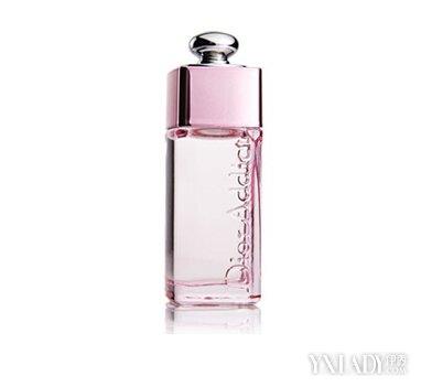 迪奥香水哪款最爱欢迎 迪奥香水哪个味道好闻 迪奥香水哪款最爱欢迎 迪奥香水哪个味道好闻