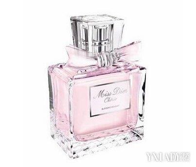 迪奥香水哪款最爱欢迎 迪奥香水哪个味道好闻 迪奥香水哪款最爱欢迎 迪奥香水哪个味道好闻