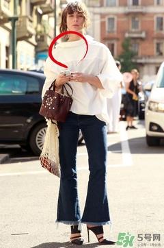 衬衫反着穿好看吗 衬衫反穿图片 衬衫反着穿好看吗 衬衫反穿图片