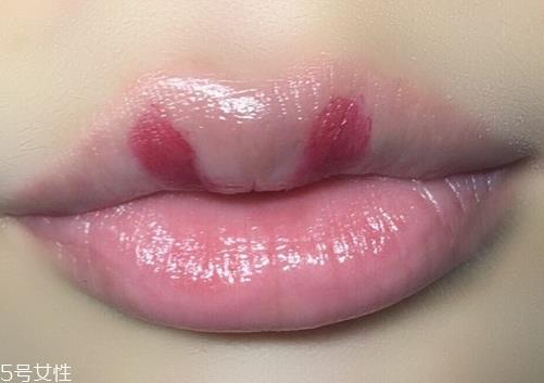 口红到底是沾杯好还是不沾杯好 看个人需求 口红到底是沾杯好还是不沾杯好 看个人需求