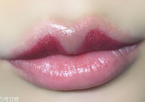 口红到底是沾杯好还是不沾杯好 看个人需求 口红到底是沾杯好还是不沾杯好 看个人需求