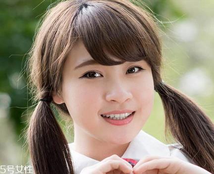 学生怎么扎马尾有气质 简单又漂亮学生马尾辫扎法 学生怎么扎马尾有气质 简单又漂亮学生马尾辫扎法