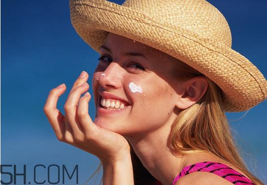 怎么挑选适合的防晒霜?面部防晒霜排行榜10强 怎么挑选适合的防晒霜?面部防晒霜排行榜10强