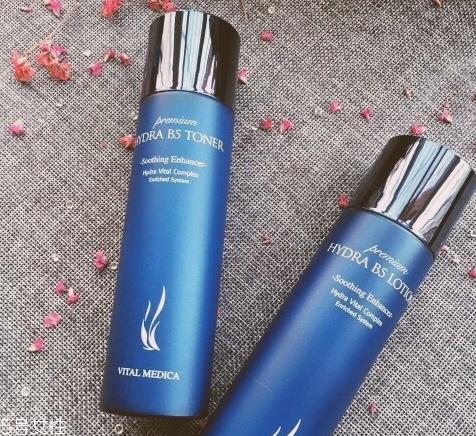 呼吸37度和ahc哪个好用 买ahc水乳还是呼吸水乳