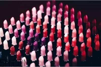 ​纪梵希新版禁忌之吻有哪些色号？纪梵希禁忌之吻霓虹唇膏试色